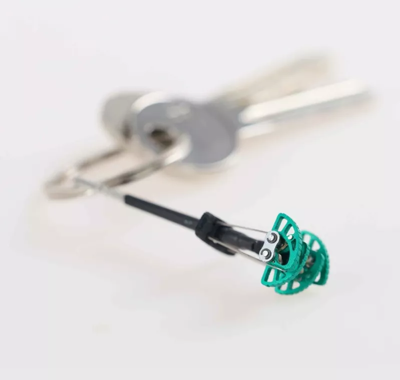 Friend klíčenka Fujfuj s pohyblivými segmenty